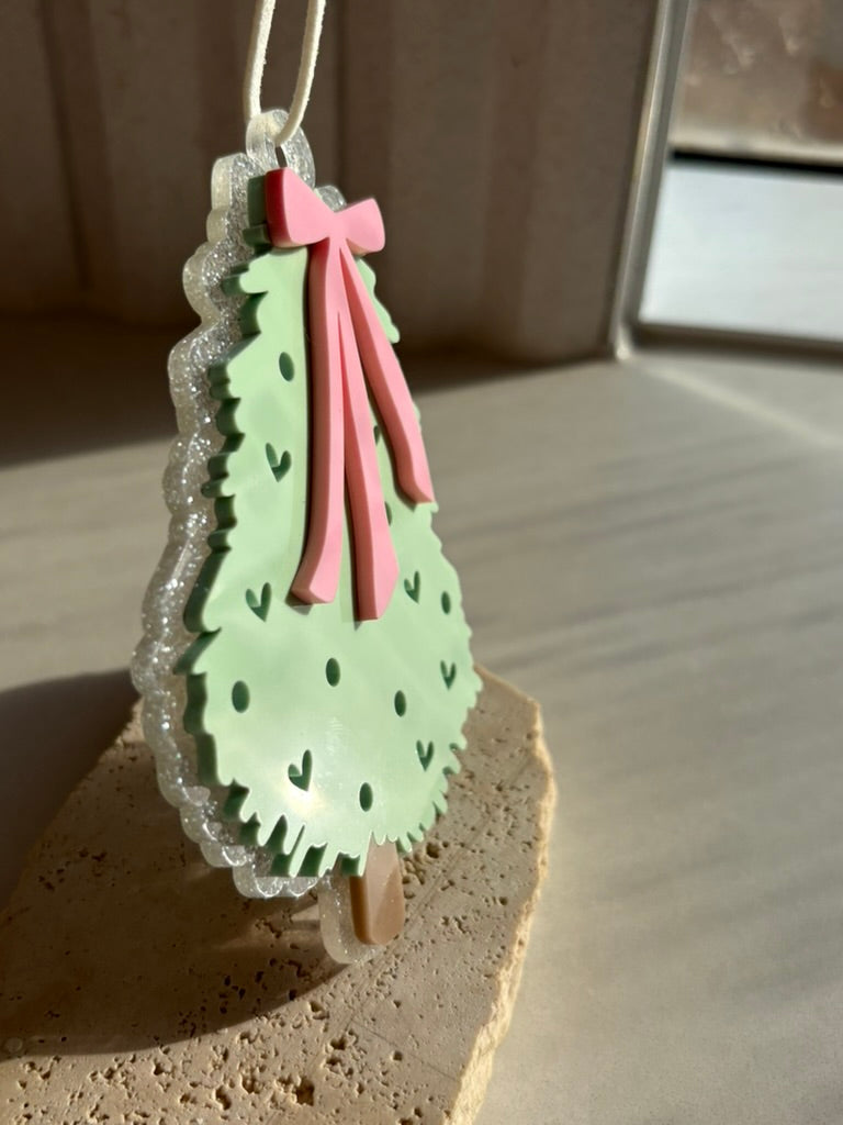 Festive and Bowtiful