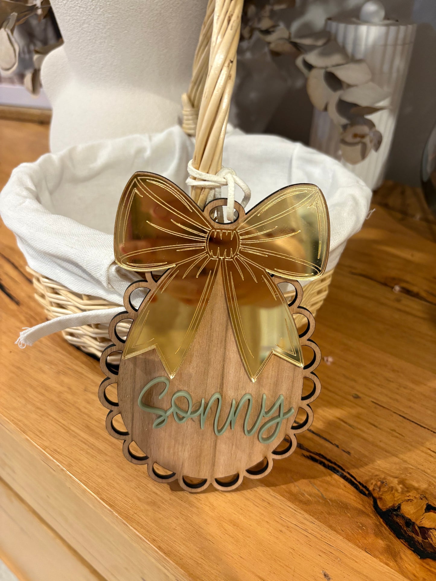 Bow-tiful Easter Egg