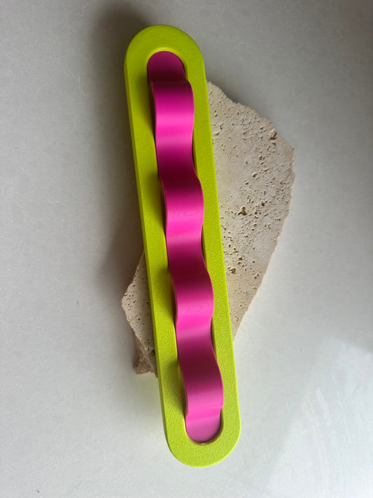 Wavy Wall Sunglass Holder